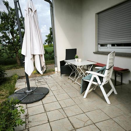 Aussichtsreich Apartment Kirchheim am Neckar Bagian luar foto