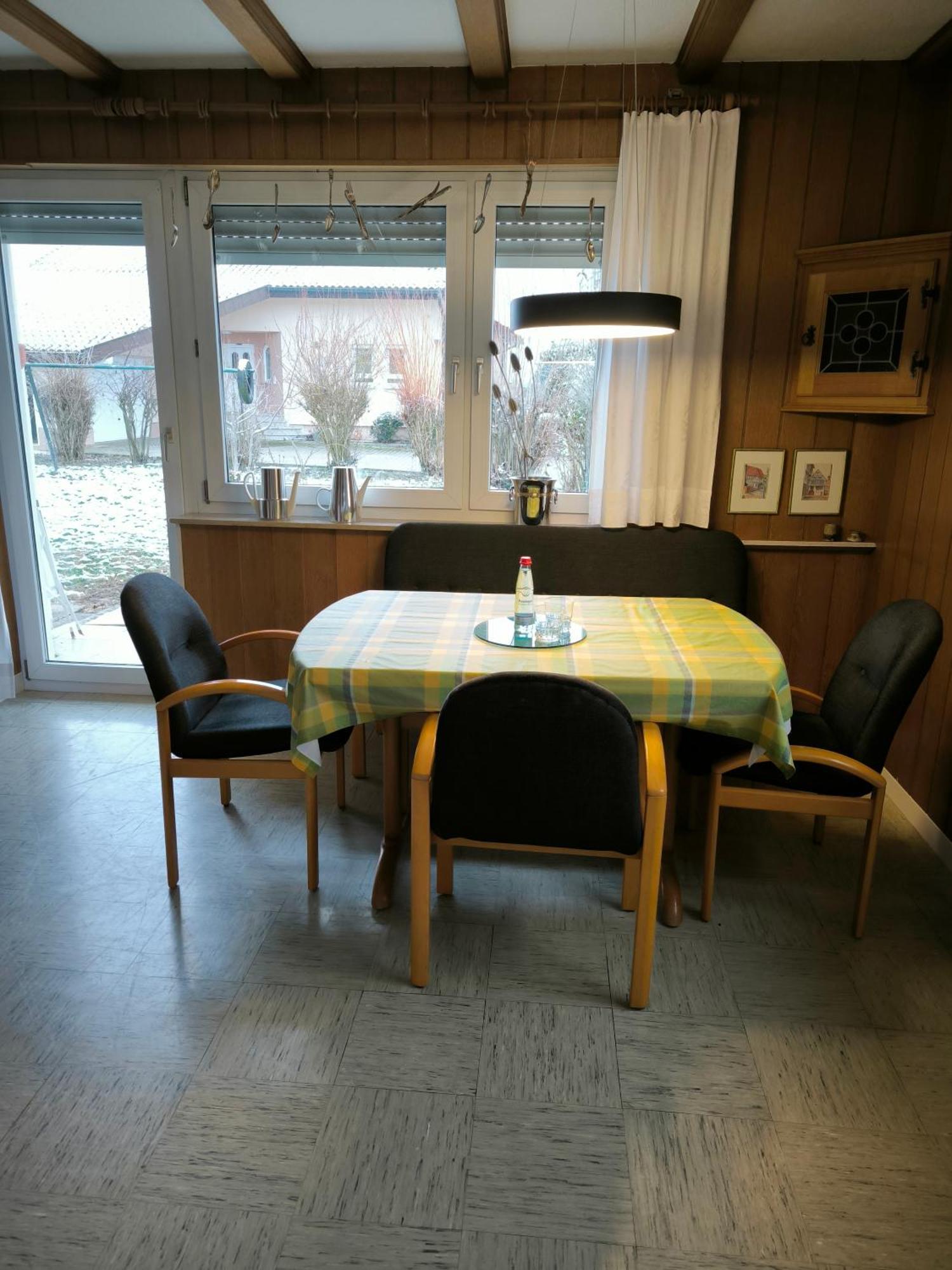 Aussichtsreich Apartment Kirchheim am Neckar Bagian luar foto