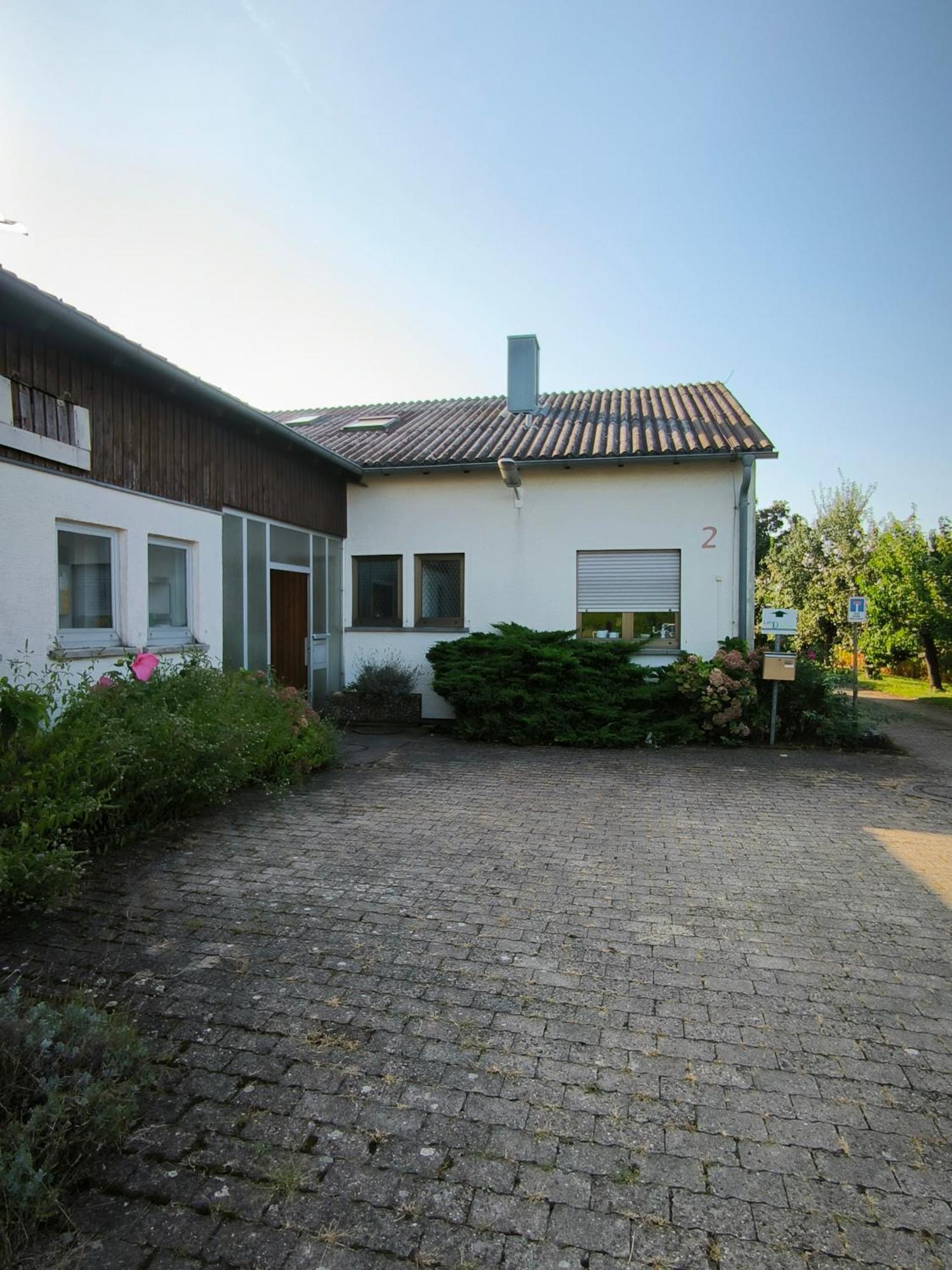 Aussichtsreich Apartment Kirchheim am Neckar Bagian luar foto